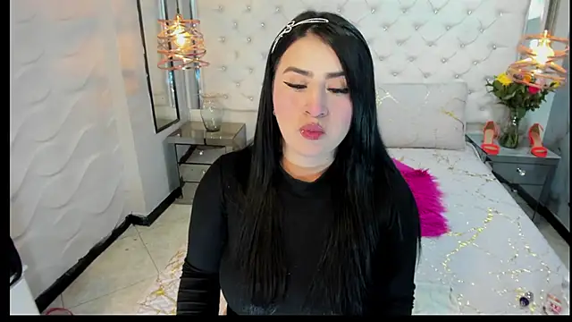 Snapshot of Nara_belen chatting on March 21, 3:44 am Nara belen online show from March 21, 3:44 am