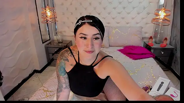 Snapshot of Nara_belen chatting on March 15, 6:58 am Nara belen online show from March 15, 6:58 am