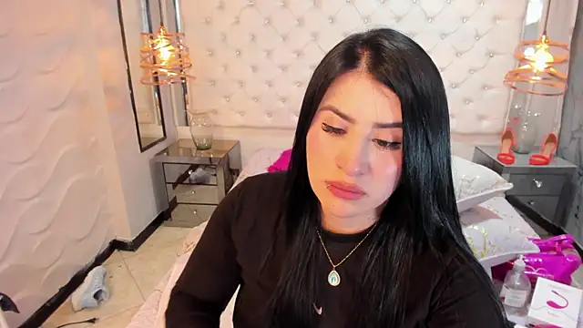 Snapshot of Nara_belen chatting on March 6, 9:36 am Nara belen online show from March 6, 9:36 am