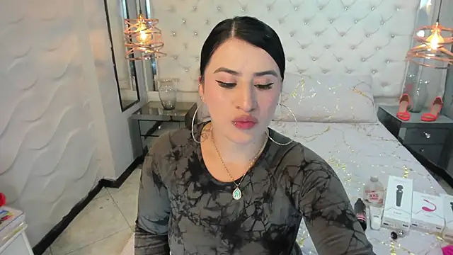 Snapshot of Nara_belen chatting on March 5, 3:08 am Nara belen online show from March 5, 3:08 am