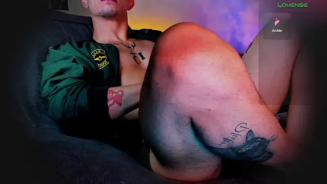 Snapshot of warm_sac chatting on November 28, 12:33 am warm sac online show from November 28, 12:33 am