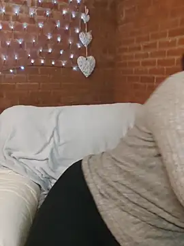 Lilybanx online show from March 28, 7:26 pm