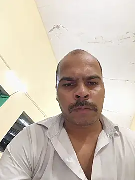 Snapshot of Vickyrajput009 chatting on May 20, 8:50 pm Vickyrajput009 online show from May 20, 8:50 pm