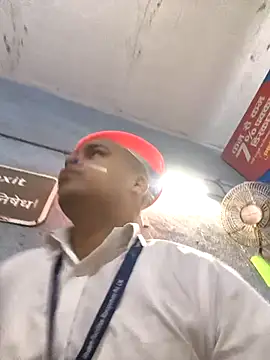 Vickyrajput009 online show from February 11, 3:50 am