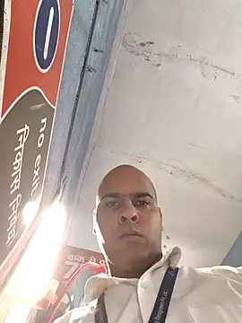 Vickyrajput009 online show from February 9, 7:28 am