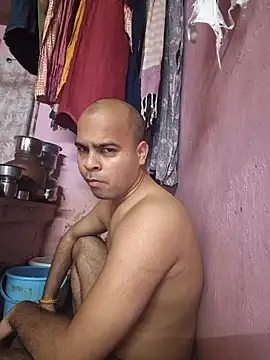 Vickyrajput009 online show from April 14, 1:10 am