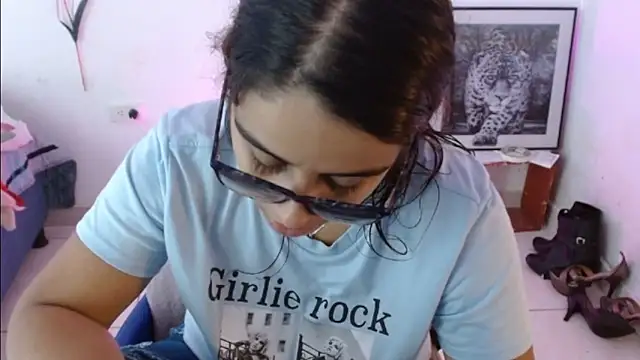 keyklin1 online show from March 20, 12:06 pm