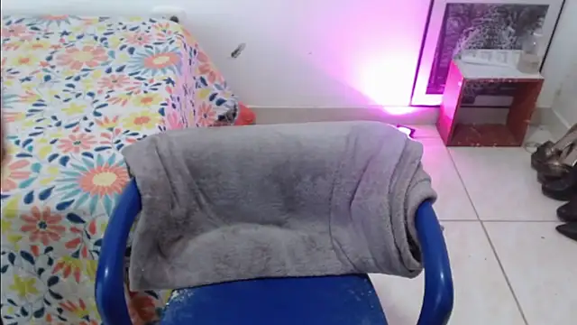 keyklin1 online show from February 24, 11:55 am