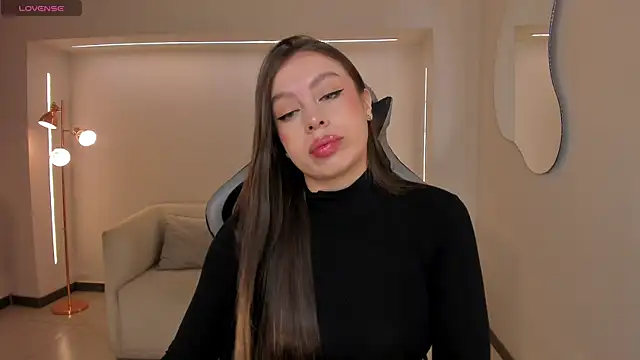 EllaClark online show from September 15, 6:52 pm