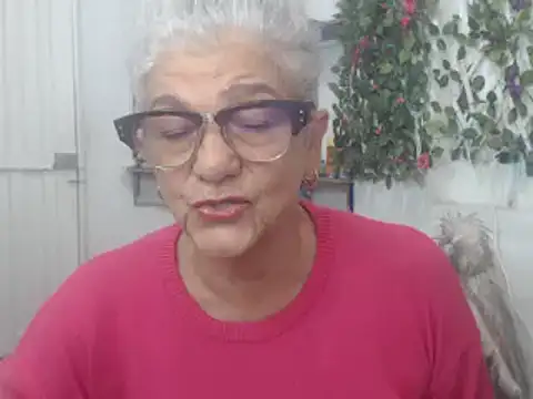FunnyGrandma online show from January 12, 3:17 am