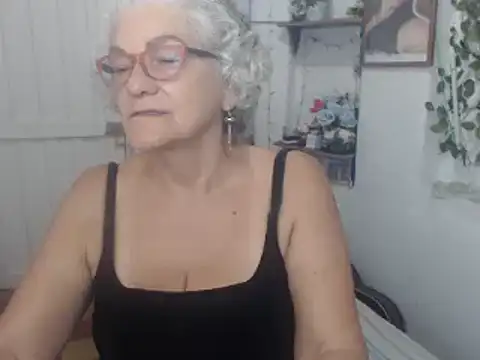 FunnyGrandma online show from September 11, 1:16 am