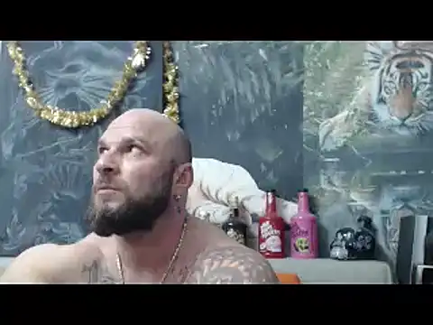 viking 30 online show from March 22, 7:04 pm