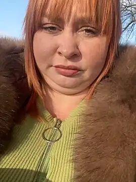 Model9798 online show from January 17, 10:52 am