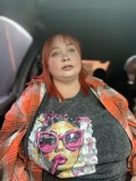 Model9798 online show from March 22, 8:05 am