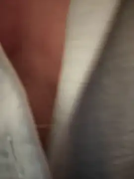 Snapshot of The_Snowwhitee chatting on September 14, 8:20 pm The Snowwhitee online show from September 14, 8:20 pm