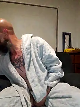 PhoenixDesirexh online show from November 6, 2:10 pm