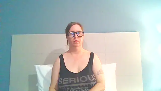 Snapshot of SweetandNaughty1 chatting on February 5, 10:55 pm SweetandNaughty1 online show from February 5, 10:55 pm