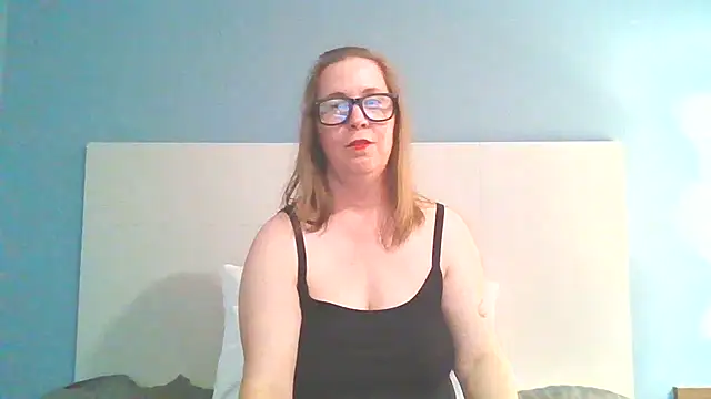 Snapshot of SweetandNaughty1 chatting on January 30, 2:38 am SweetandNaughty1 online show from January 30, 2:38 am