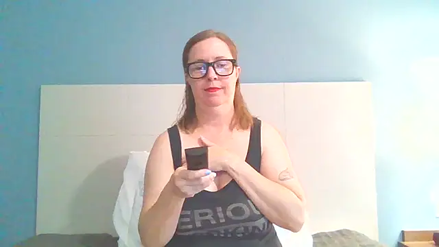 Snapshot of SweetandNaughty1 chatting on March 11, 6:19 pm SweetandNaughty1 online show from March 11, 6:19 pm