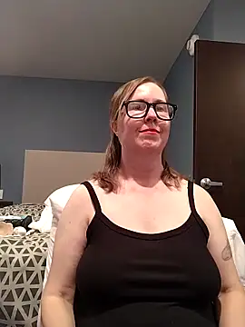Snapshot of SweetandNaughty1 chatting on October 19, 4:43 pm SweetandNaughty1 online show from October 19, 4:43 pm