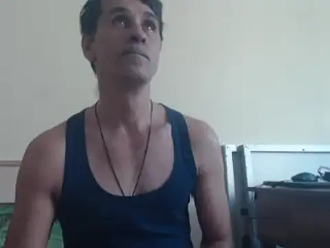 yvesstorm1 online show from February 9, 1:35 pm