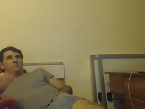 yvesstorm1 online show from March 11, 8:53 pm