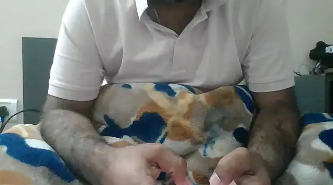 coolrocky346 online show from December 31, 2:14 pm