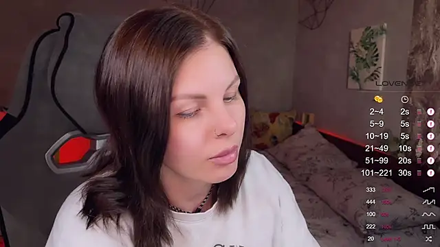 Snapshot of Your_Sweet_Lilu chatting on June 16, 1:44 pm Your Sweet Lilu online show from June 16, 1:44 pm