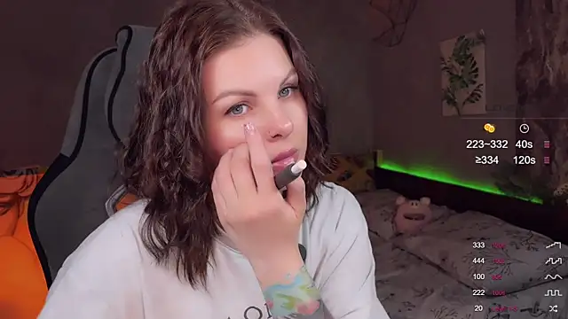 Your Sweet Lilu online show from May 11, 11:44 am