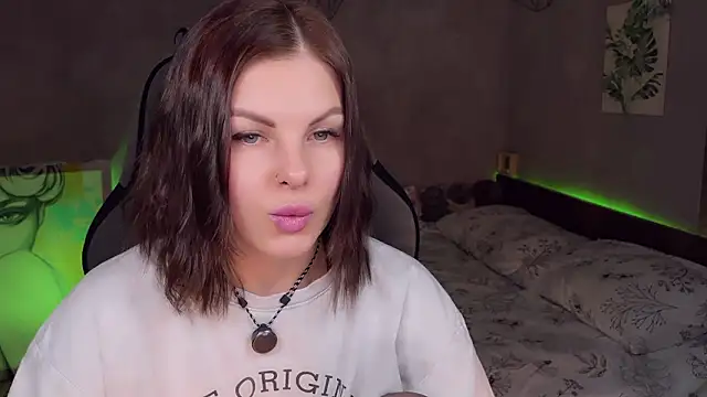 Your Sweet Lilu online show from March 19, 10:48 am