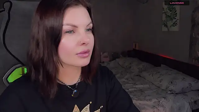 Your Sweet Lilu online show from March 30, 11:50 pm