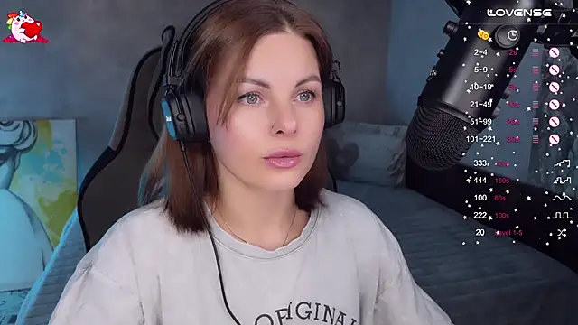 Your Sweet Lilu online show from October 4, 10:39 am