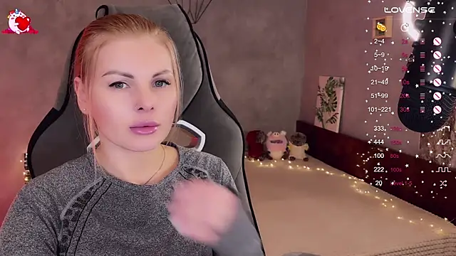 Your Sweet Lilu online show from March 21, 4:51 pm