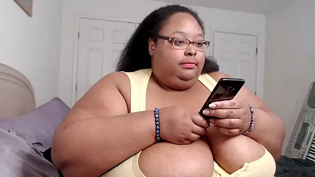 Loves Aura online show from January 20, 1:39 am