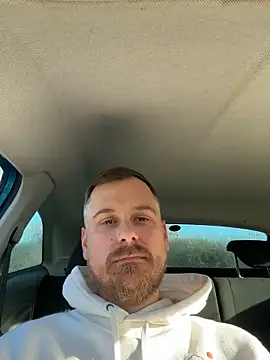 Snapshot of Kramer023 chatting on November 17, 2:21 pm Kramer023 online show from November 17, 2:21 pm