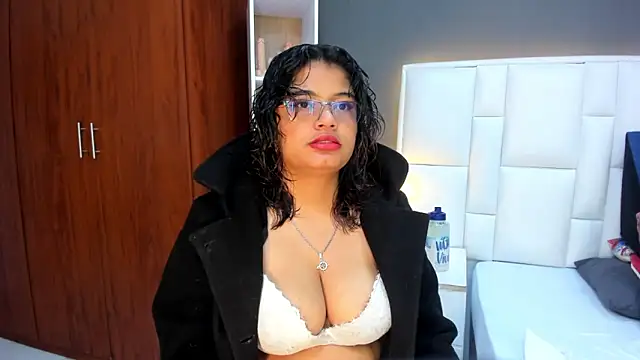 yeral2017 online show from February 19, 1:30 pm