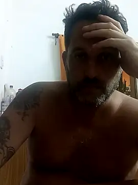 Snapshot of Reload_033 chatting on March 1, 10:21 pm Reload 033 online show from March 1, 10:21 pm