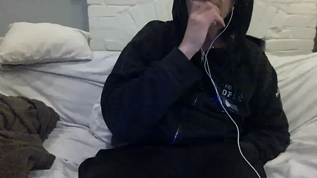 readyforfunxxx online show from November 30, 9:21 am