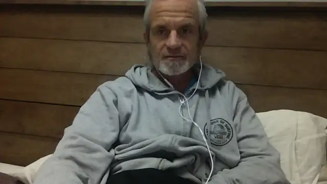 readyforfunxxx online show from March 26, 4:49 pm