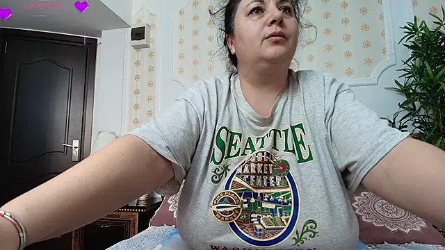 AleshaArabian online show from March 13, 11:04 am