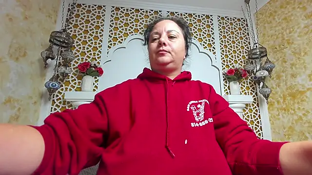 Snapshot of AleshaArabian chatting on October 10, 2:34 am AleshaArabian online show from October 10, 2:34 am