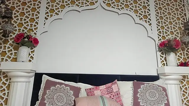 AleshaArabian online show from February 16, 5:06 am