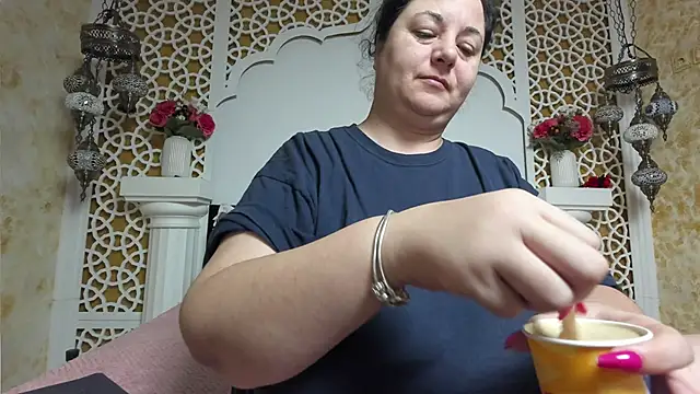 AleshaArabian online show from February 23, 5:09 am