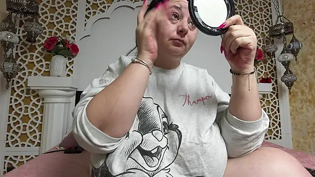 AleshaArabian online show from February 20, 5:15 am