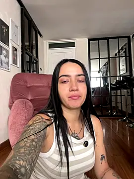 EmmyEvans1 online show from September 29, 7:41 pm