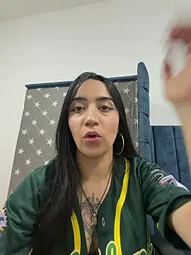 EmmyEvans1 online show from March 11, 7:41 pm