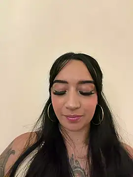 EmmyEvans1 online show from April 8, 7:48 pm