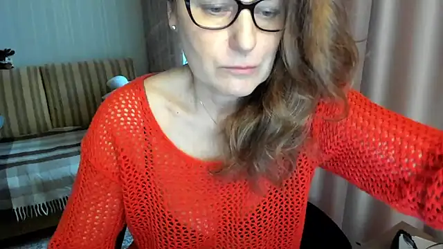 lauraoven online show from February 28, 1:44 pm