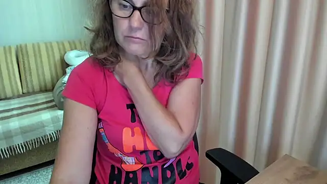 lauraoven online show from July 11, 8:03 am