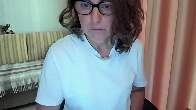 lauraoven online show from July 29, 6:56 am